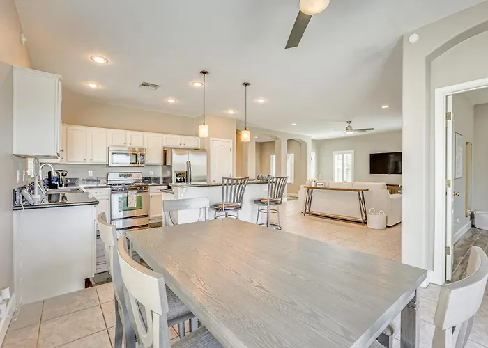 Coldwater Golf Course Getaway In Avondale! Avondale