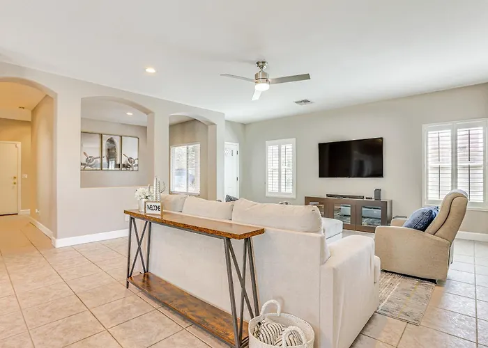 Coldwater Golf Course Getaway In Avondale! Holiday home *